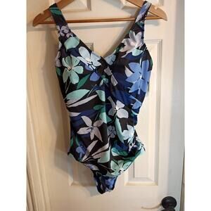 Croft And Barrow One Piece Swimsuit Blue Floral Tummy Control Sz14 Built In Bra